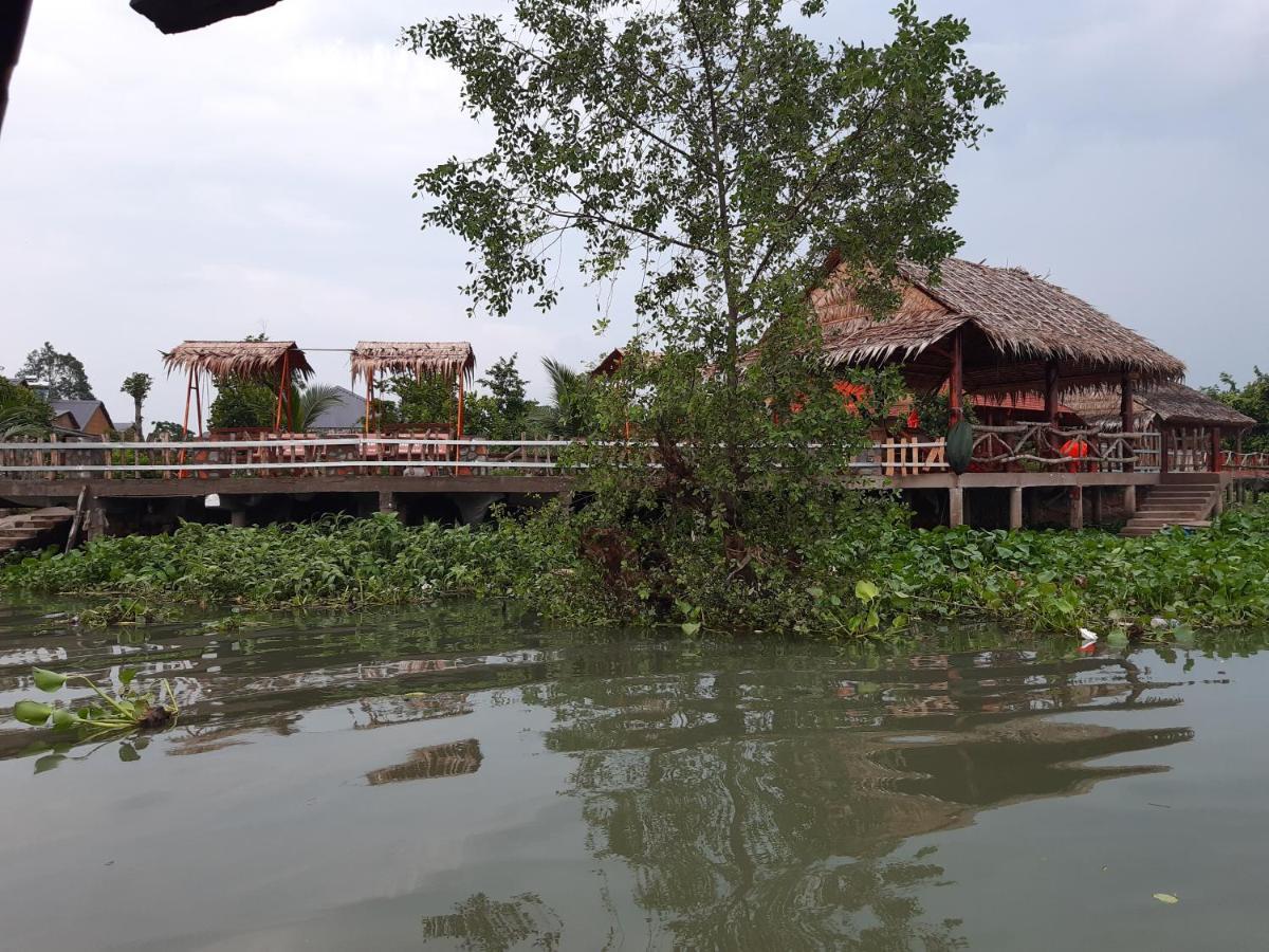 Mekong Riverside Homestay Віньлонґ Екстер'єр фото