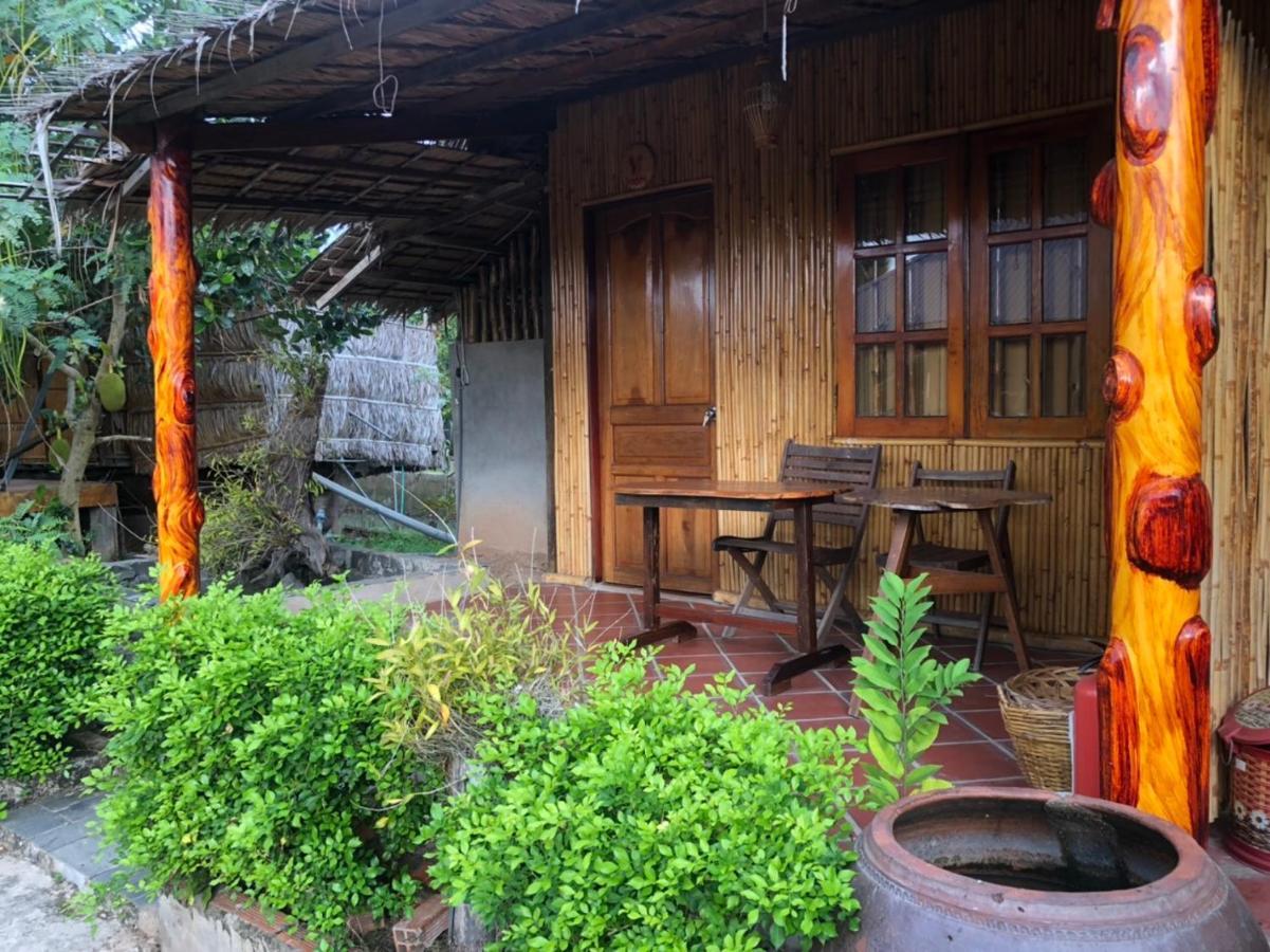 Mekong Riverside Homestay Віньлонґ Екстер'єр фото