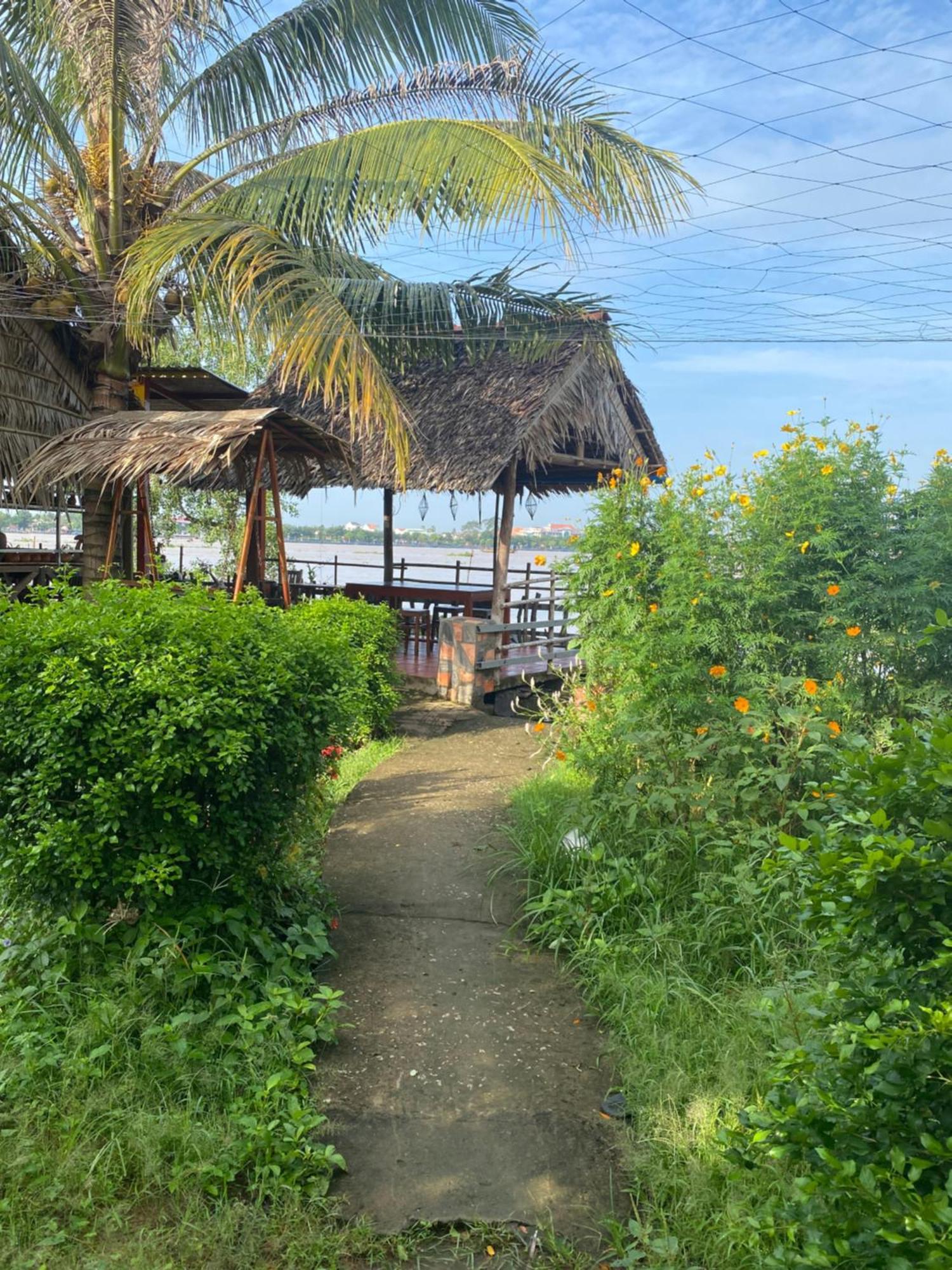 Mekong Riverside Homestay Віньлонґ Екстер'єр фото