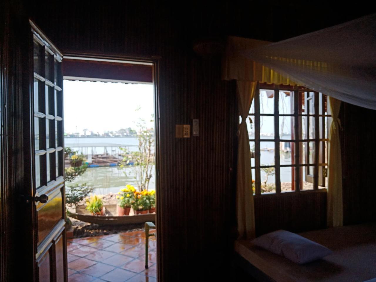 Mekong Riverside Homestay Віньлонґ Екстер'єр фото