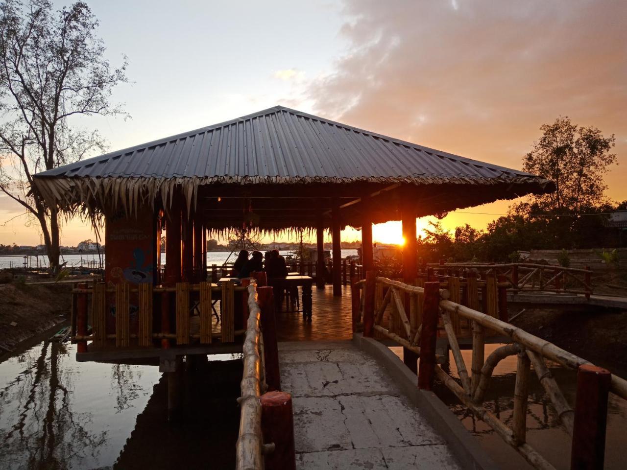Mekong Riverside Homestay Віньлонґ Екстер'єр фото