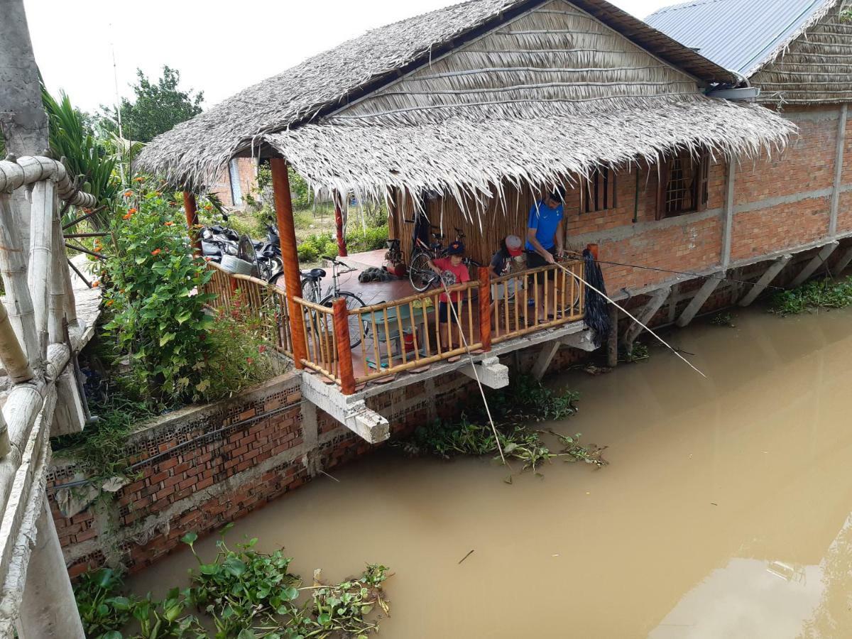 Mekong Riverside Homestay Віньлонґ Екстер'єр фото